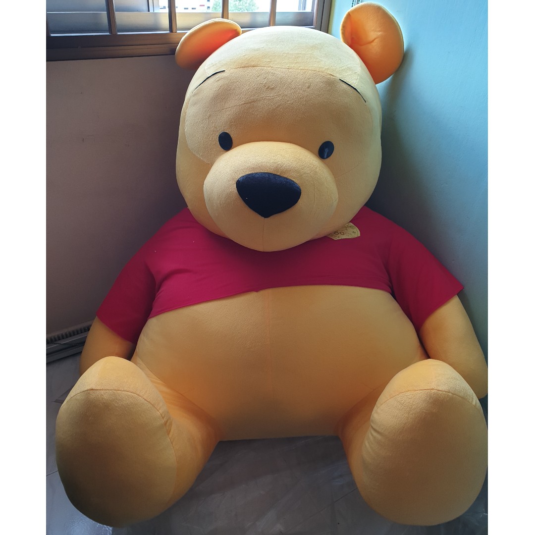 Winnie the Pooh Life size, Hobbies 