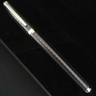 BAOER 801 BLACK LACQUER GOLD TRIM FINE NIB FOUNTAIN PEN-CONVERTER-UK SELLER.