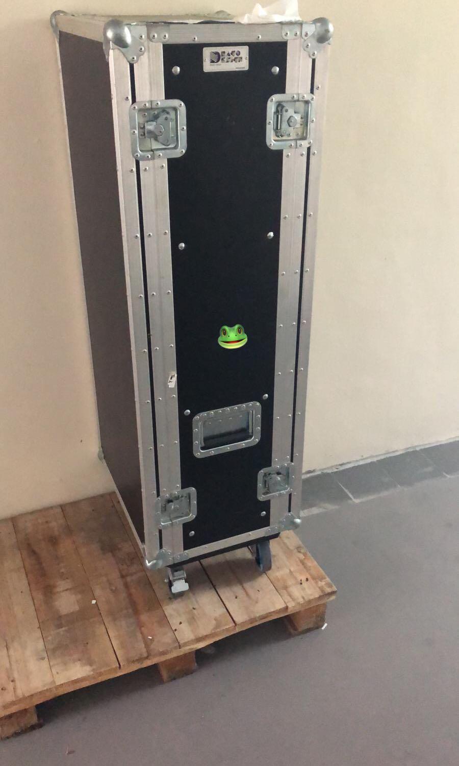 27U - 19”inch Rack, Hobbies & Toys, Music & Media, Musical Instruments ...