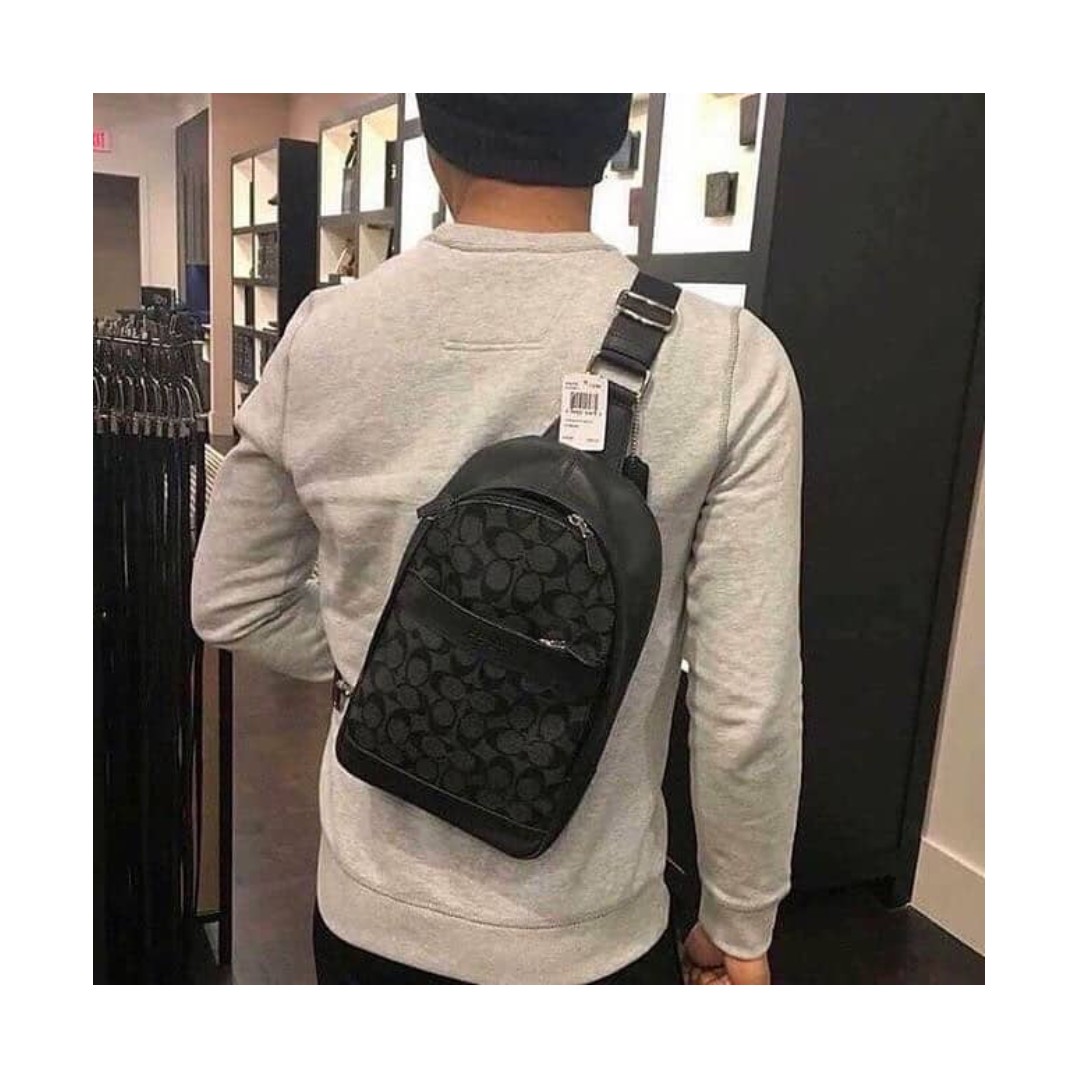 Coach charles pack in signature best sale