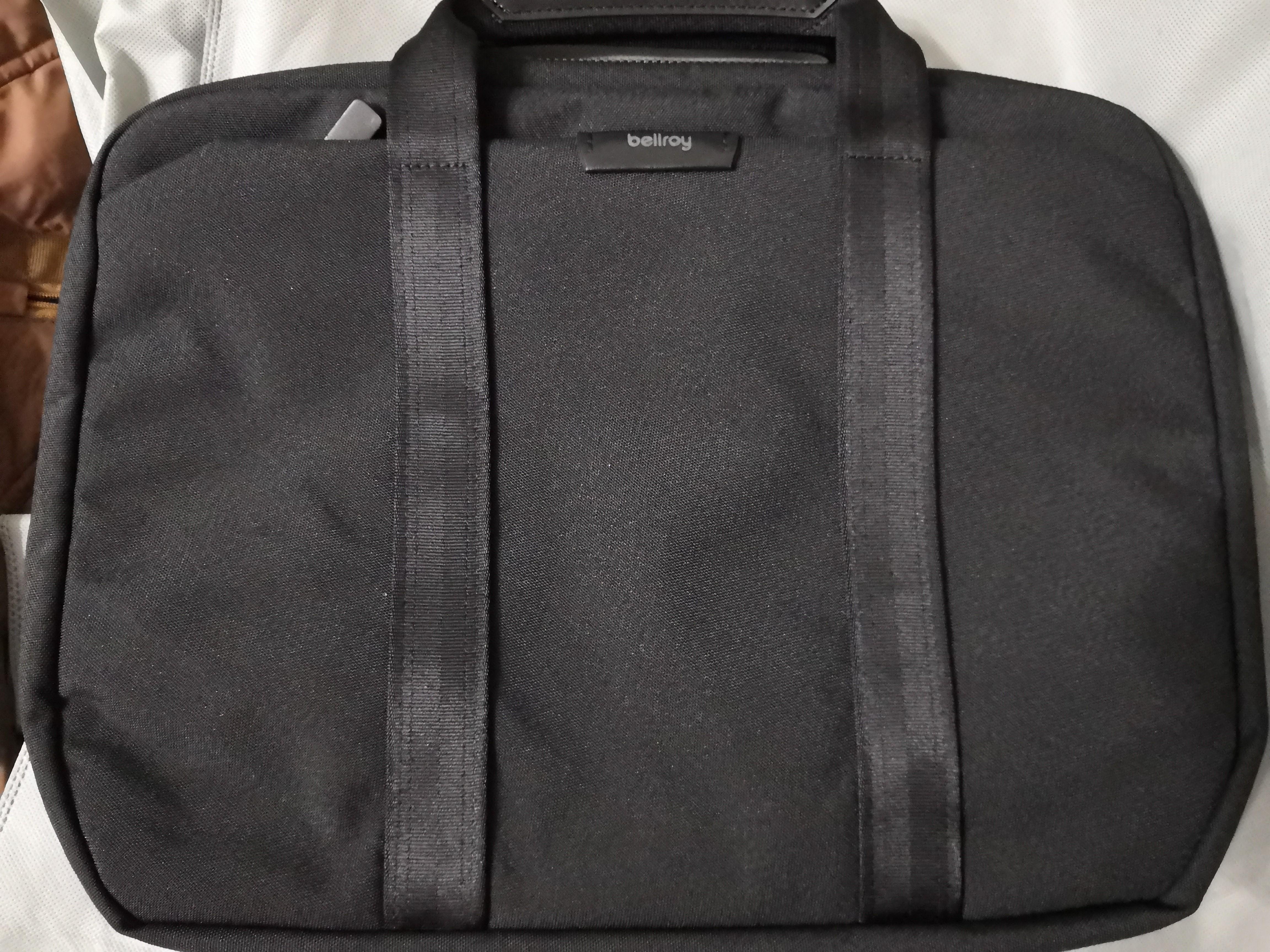 全新Bellroy laptop brief 15 ( 男裝, 袋, 腰袋、手提袋、小袋- Carousell