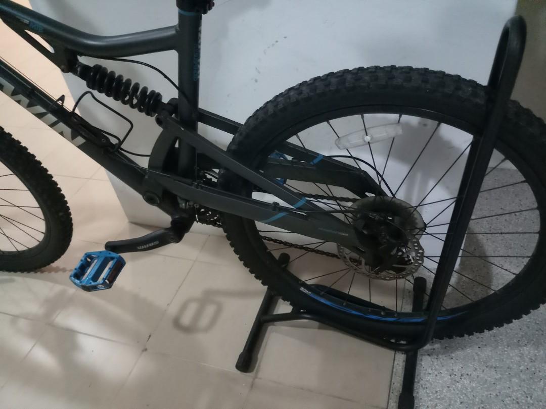 Btwin double shop suspension