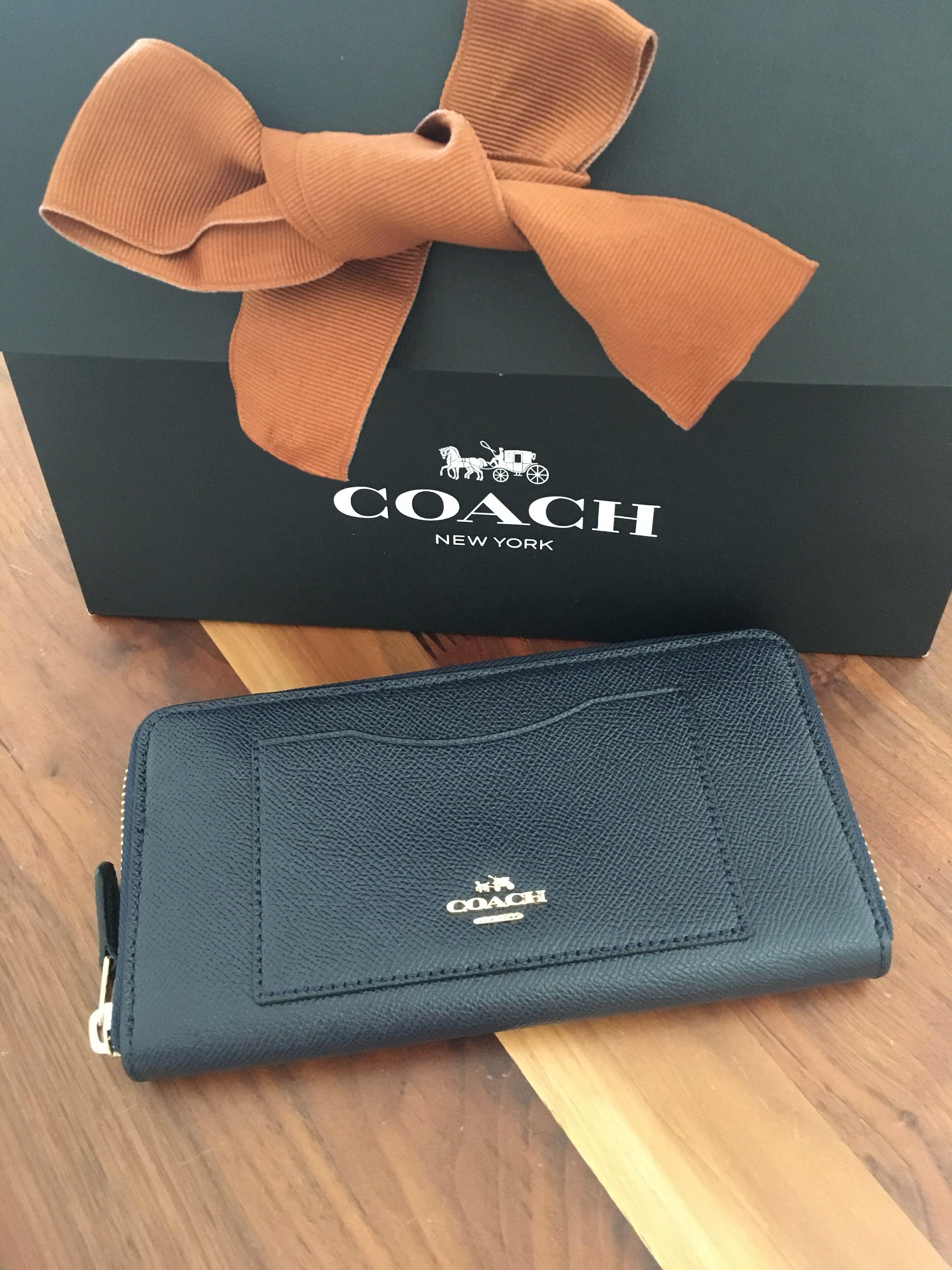 Midnight blue coach wallet deals