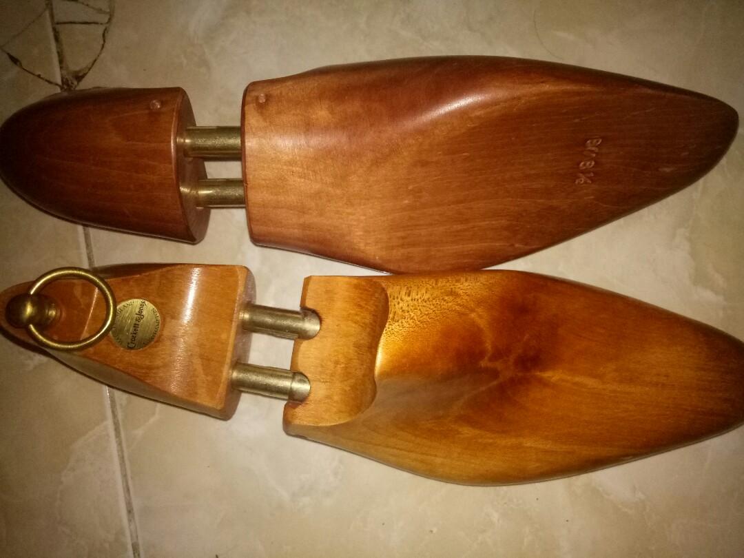 Jual shoe clearance tree