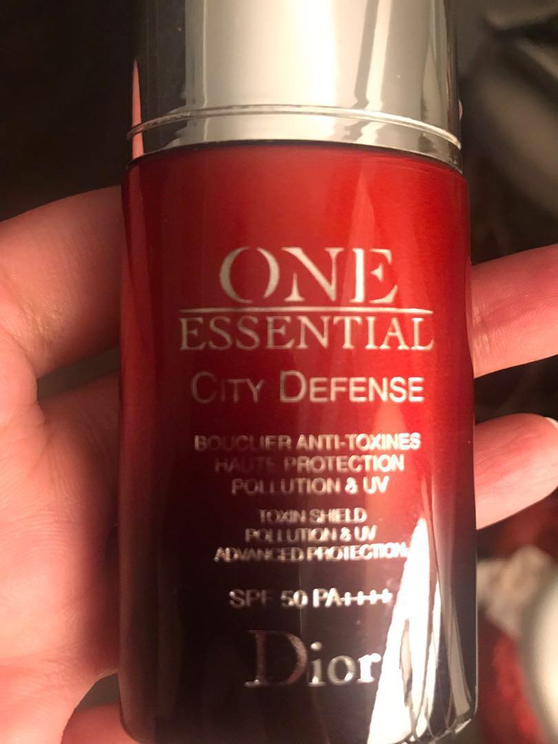 Dior one top essential sunscreen