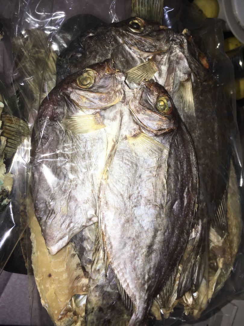 Dried Fish Danggit Fish (Category: Chilled & Frozen Food) located in Manila. Submitted by MCstore (Listing ID 155823428, Image 1). Description: • Dried Fish from Palawan. •Fresh po ito, bagong hango mula sa pagka-bilad. • Sa Shipping Fee naka-depende po ito sa courier. Note: Ang presyo po ay nagbabago. Send PM para po sa update. #DriedFish.