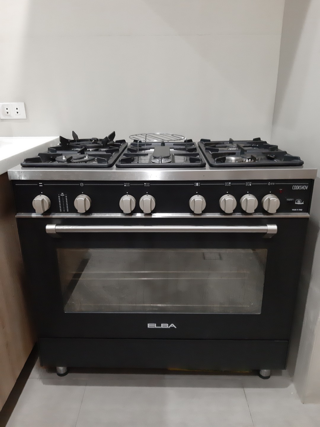 Elba gas range top price