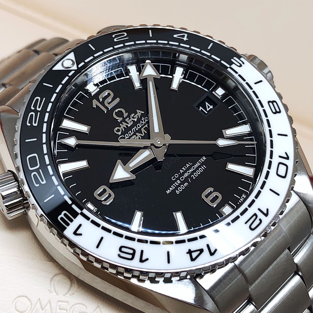 FS.BNIB OMEGA SEAMASTER PLANET OCEAN 