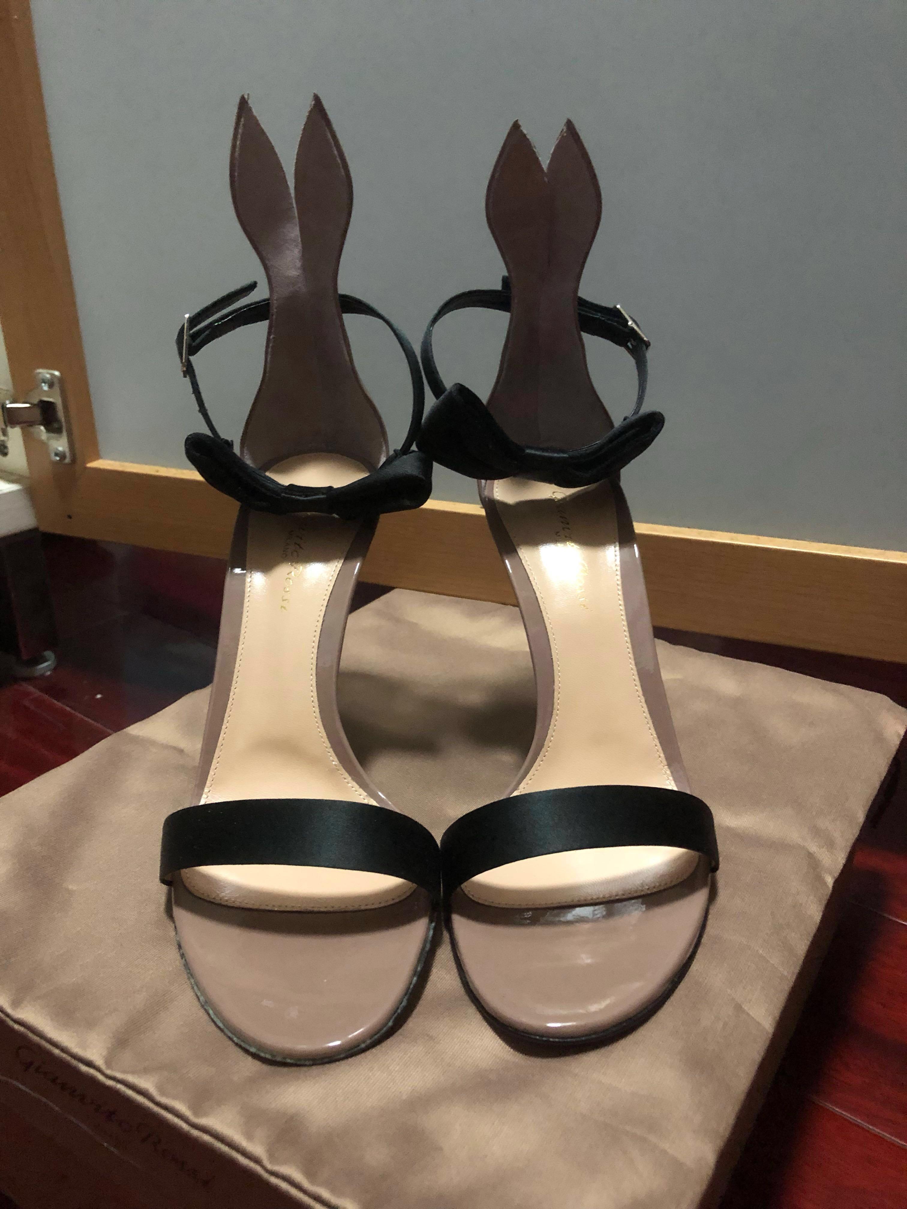 Gianvito rossi hot sale bunny heels
