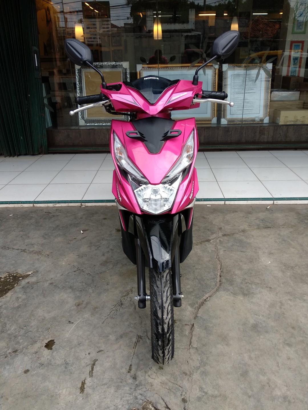 Honda Beat Iss Pink