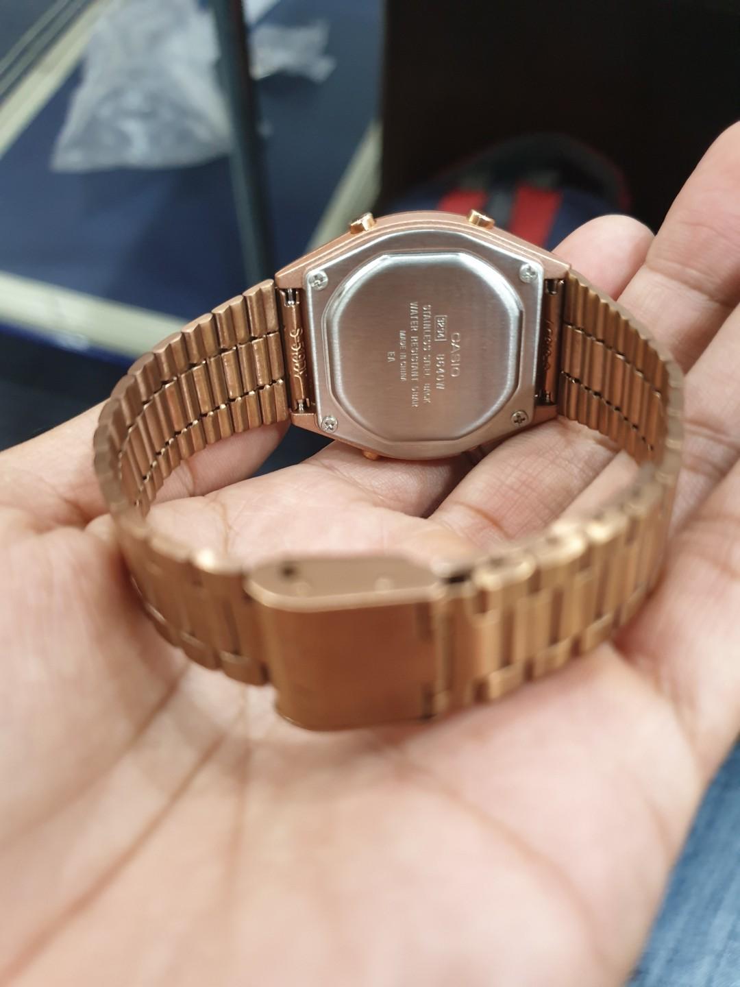 Casio gold wanita top