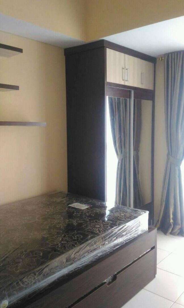 kamar set mini bar tempat tidur lemari dll