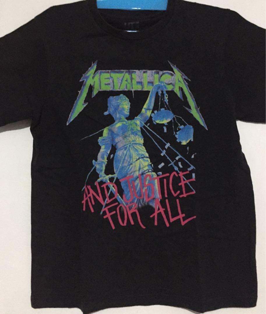Kaos Metallica Women S Fashion Women S Clothes Tops On Carousell