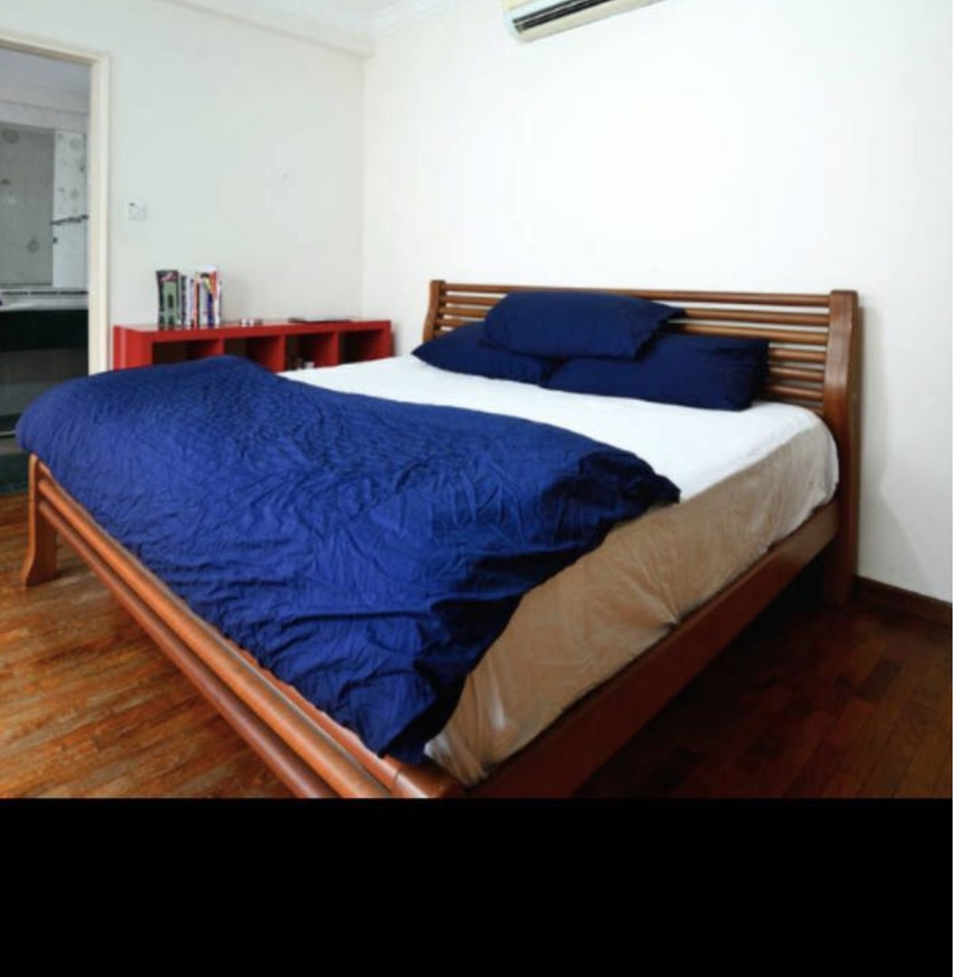 King Size Wood Bed Frame And Simmons Mattress For Sale Furniture Beds Mattresses On Carousell ✅ browse our daily deals for even more savings! carousell