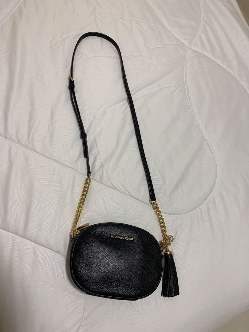 Mk sling bag 2019 clearance