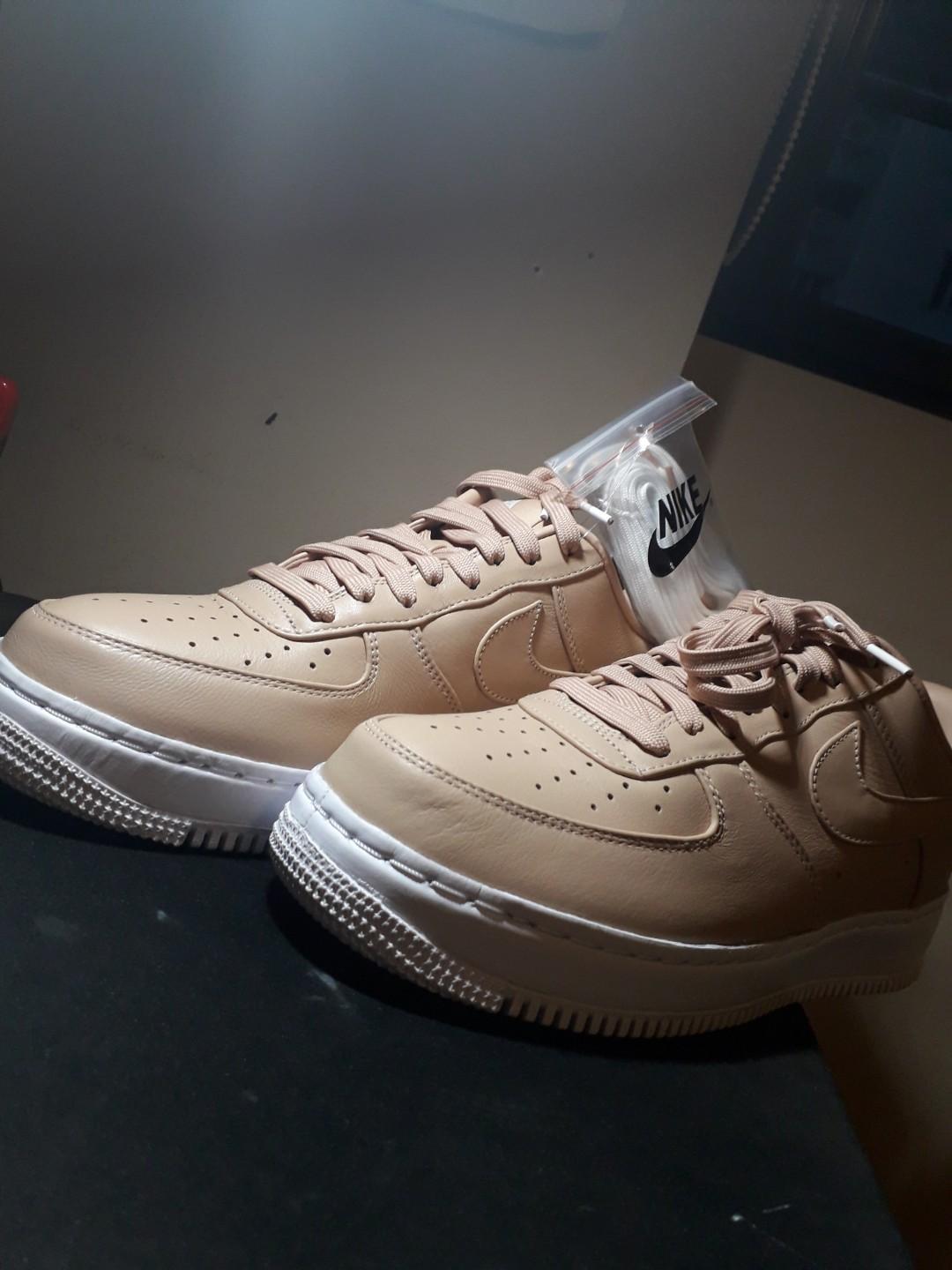 Nike air force new arrivals 1 low vachetta tan