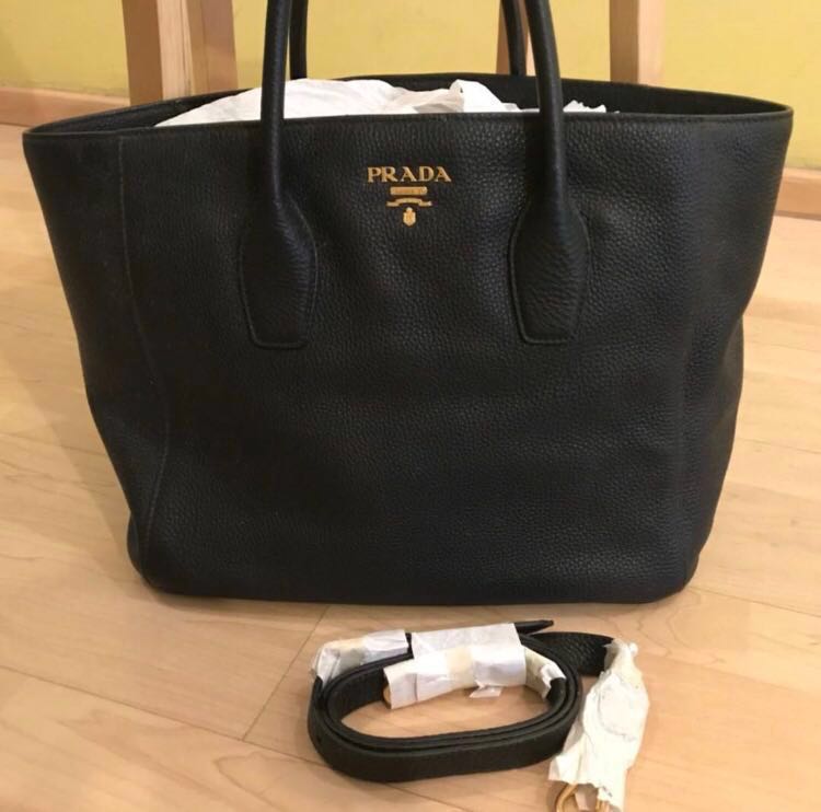 Pre-loved Authentic Prada Handbag (Black), Luxury, Bags & Wallets, Handbags on Carousell