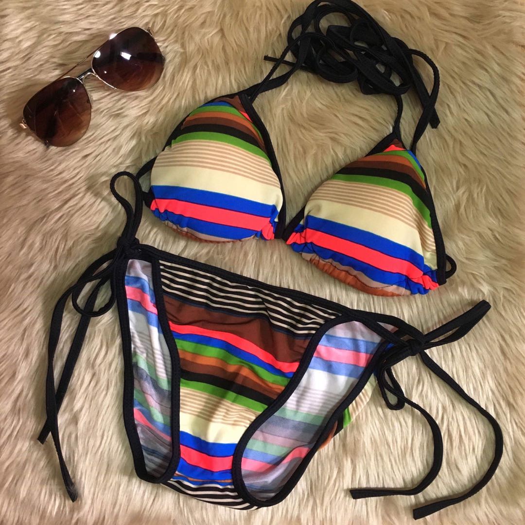 Girls Bikini 2 Piece Ruffle Swimsuit Set - 