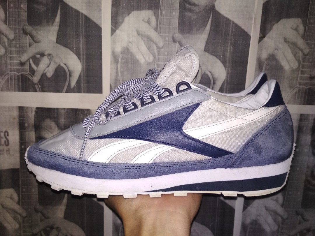 reebok aztec original