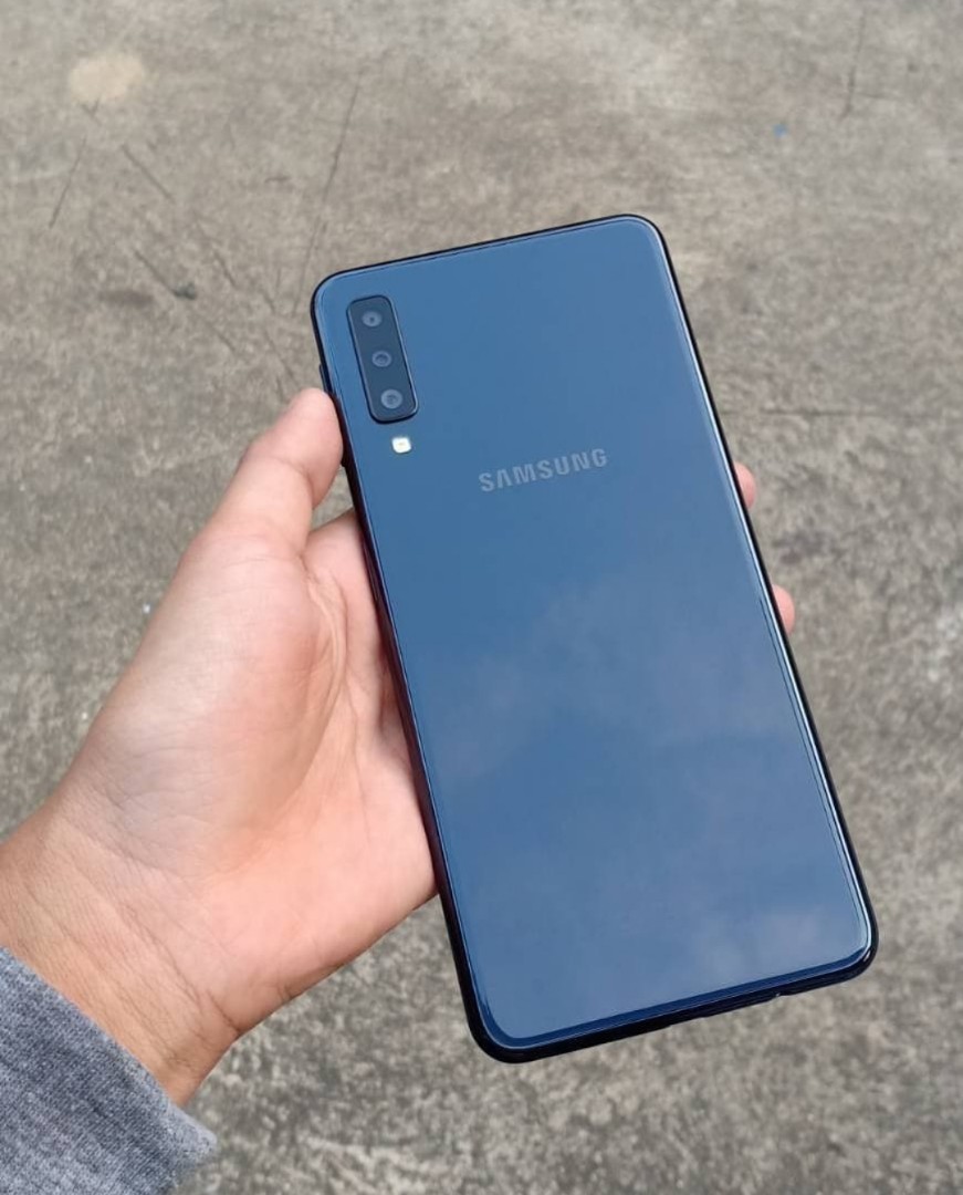 Samsung a7 6128 clearance