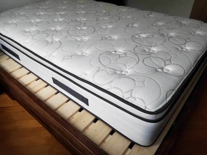 Sealy Mattress Double 4 X 6 3 Almost New Home Furniture