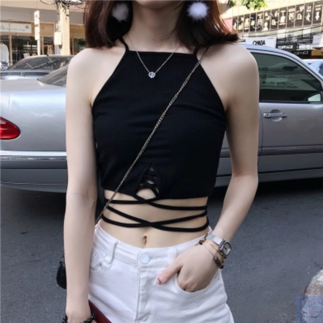 Sexy Top, Women's Fashion, Tops, Sleeveless on Carousell