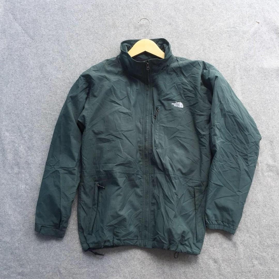 the north face stow pocket