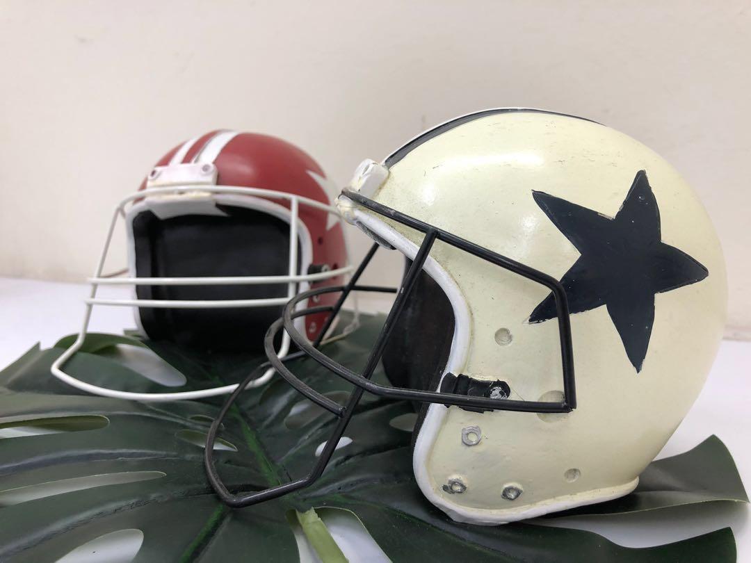 American Football Helmets 1 Pair For Decorative Only Toys