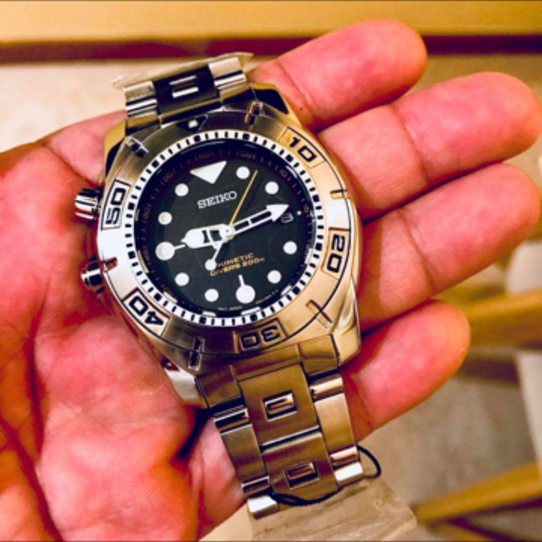Brand New Old Stock Rare Seiko Divers Kinetic SKA293P1 Mobile