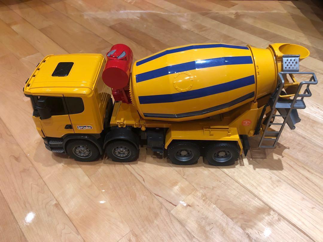 cement mixer toy