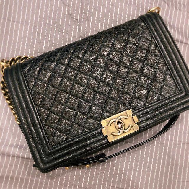 Chanel boy bag large size clearance