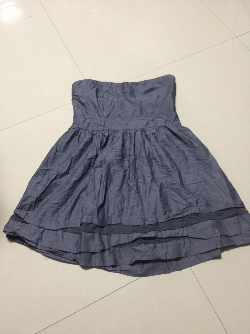 cocktail dress (Category: Evening dresses & gowns) located in Malabon City. Submitted by roxy18 (Listing ID 220551799, Image 1). Description: gray cocktail dress fits large to xl, good for casual or party dress.