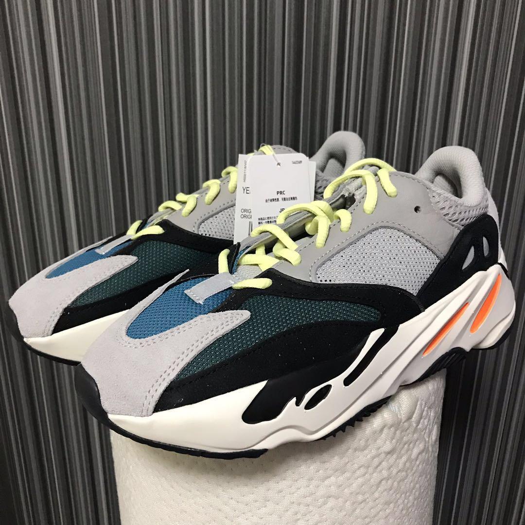 yeezy boost 700 wave runner size 7