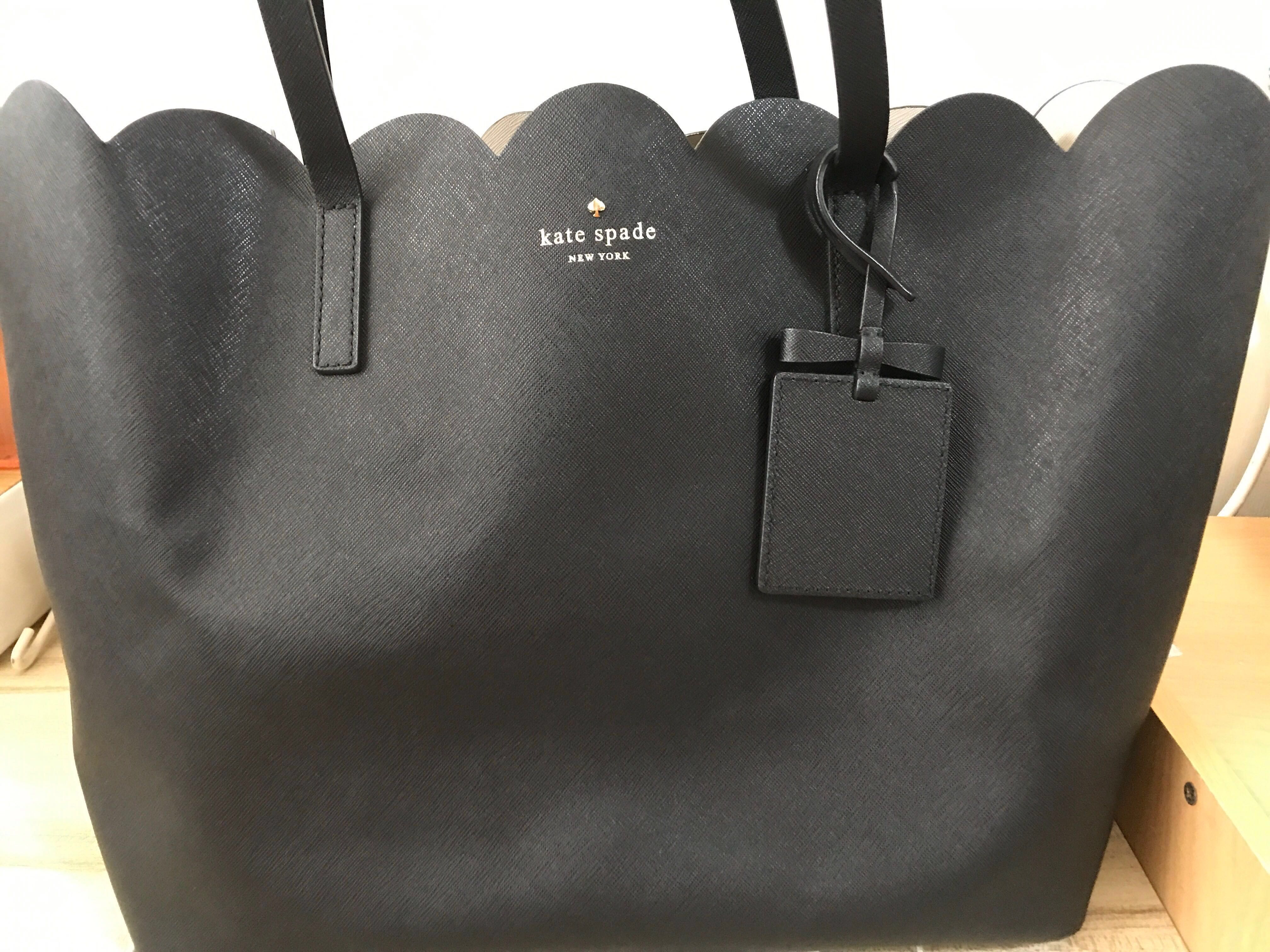 Kate Spade Scallop Bag, Luxury, Bags & Wallets on Carousell
