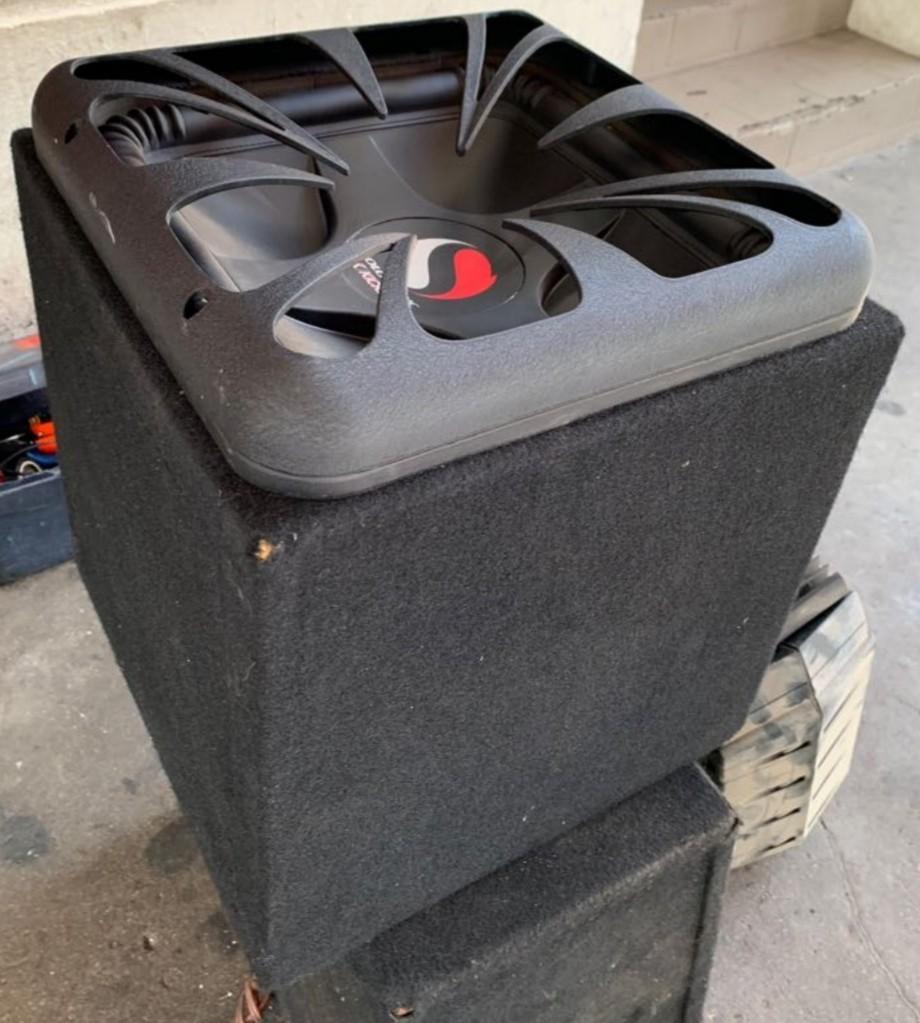 Kicker S12L7 + Mohawk Monoblk, Audio, Other Audio Equipment on Carousell