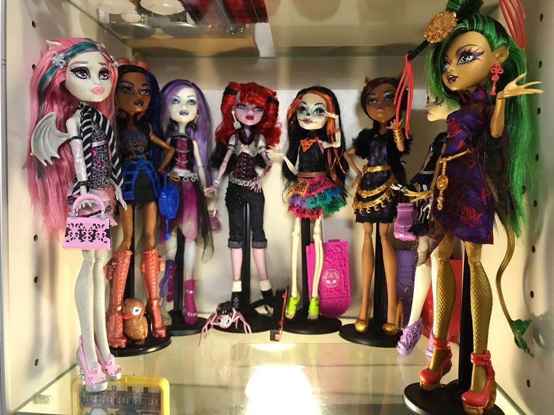 every monster high doll