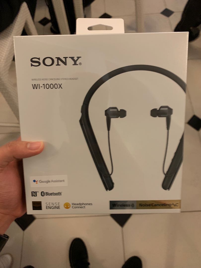 Sony w1 1000x store