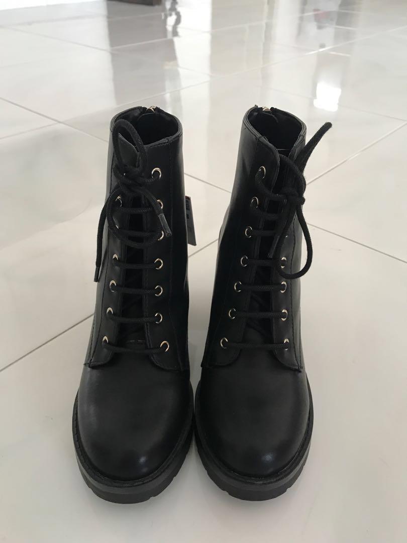 pull&bear boots