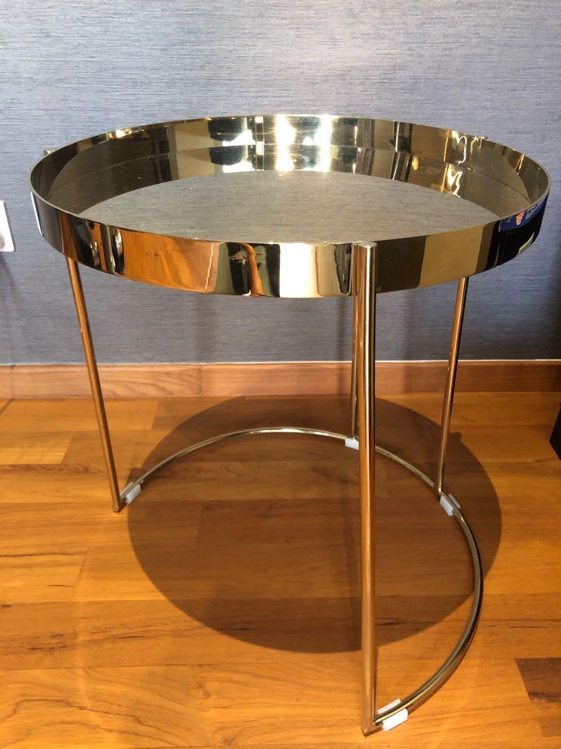 Round Gold Chrome Table Furniture Tables Chairs On Carousell