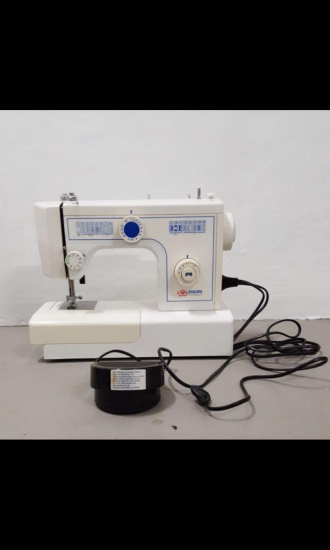 Sakura sewing machine model 9313, TV & Home Appliances, Washing