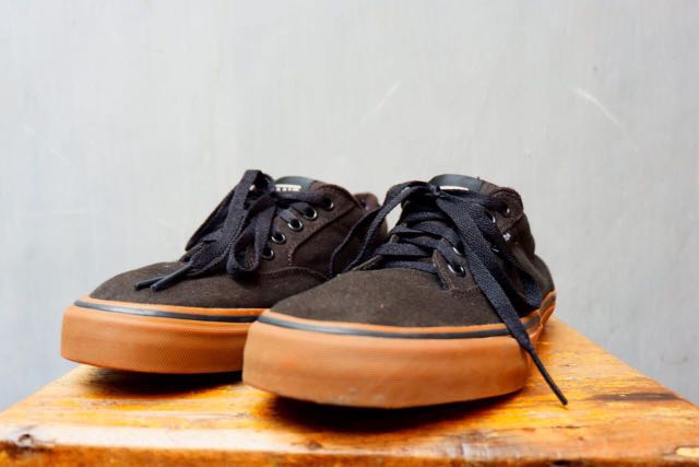 Vans bubble gum Fesyen Pria Sepatu Sneakers di Carousell