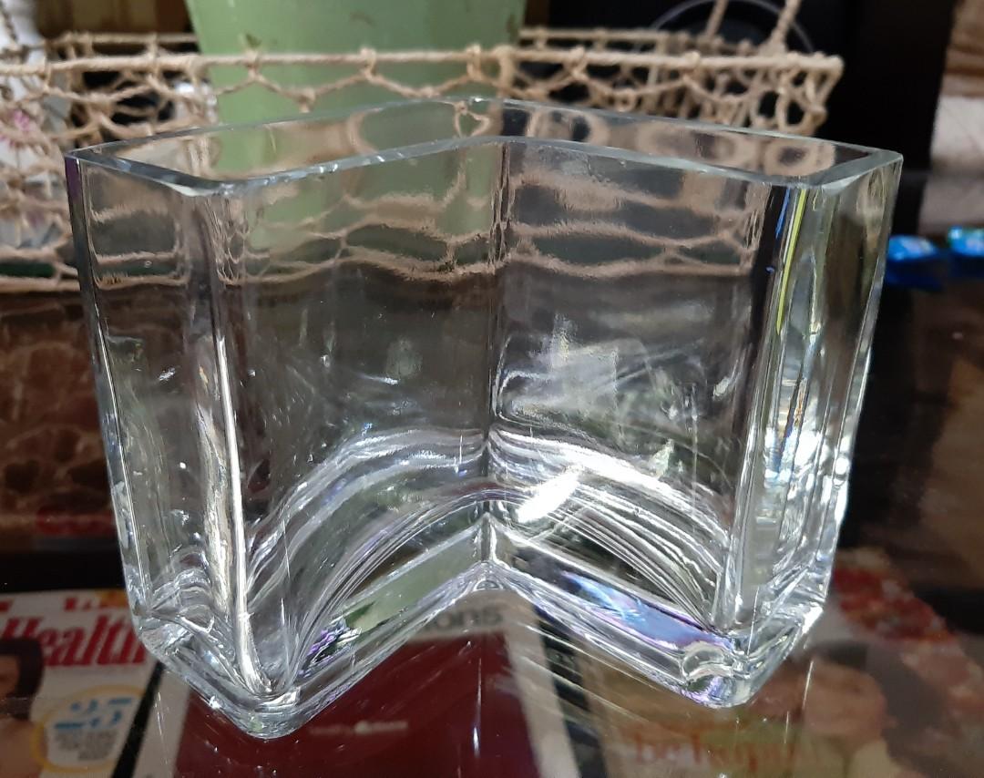 Vshape or vase organizer, Furniture & Home Living, Home Improvement & Organization, Storage