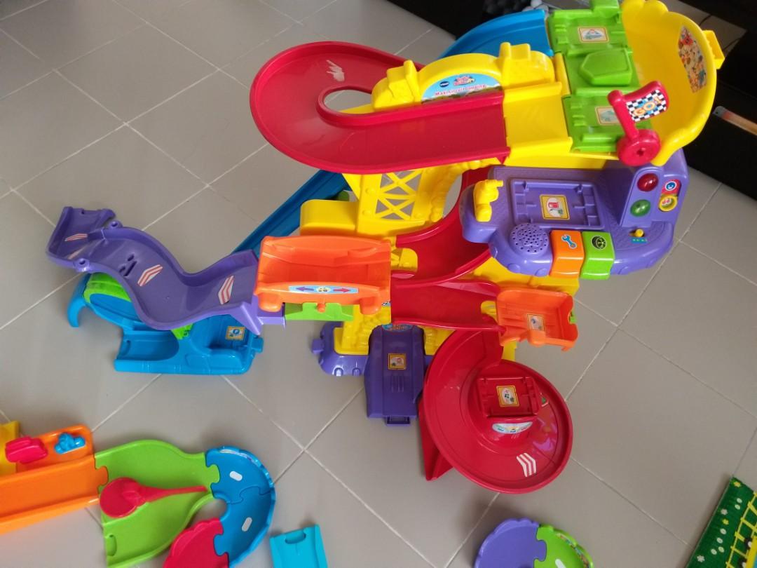 Vtech Go Go smart wheel zoom car & Vtech Ultimate RC Speedway, Hobbies ...