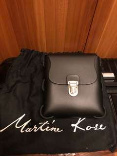 （分類：）位於 。 由 hatertb 提交（商品編號 214283644，圖片 1）。簡介： 。