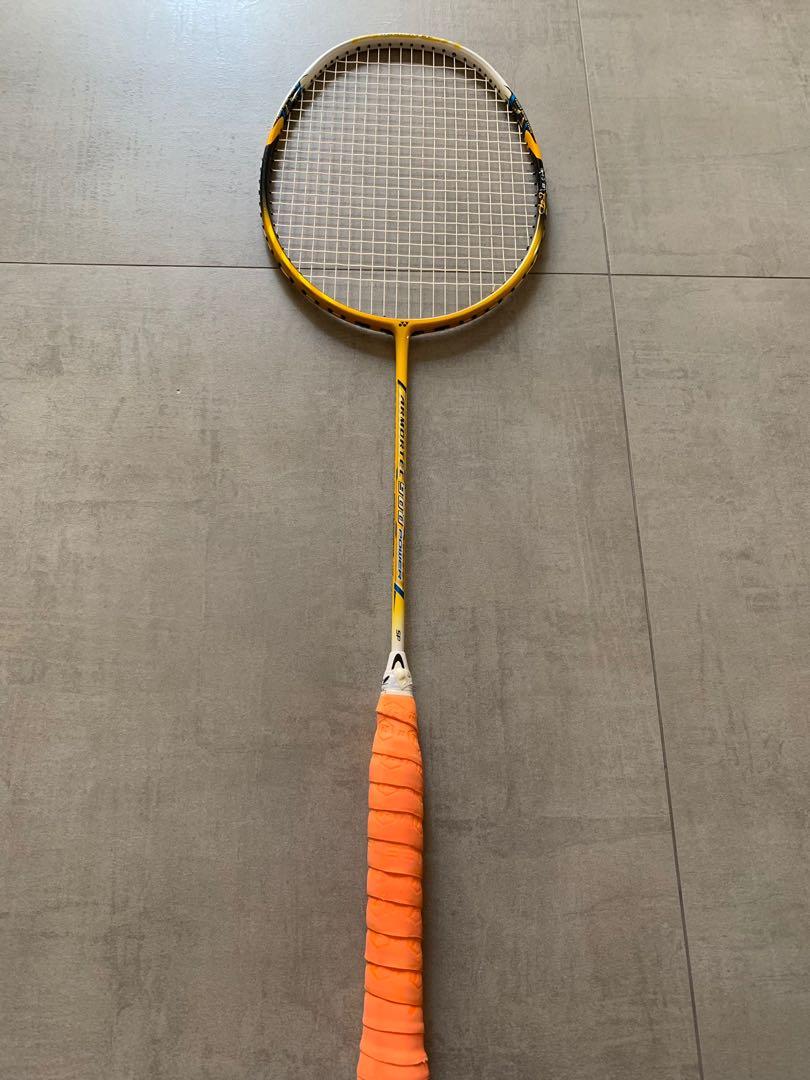 Armortec 900 Power Lee Chong Wei Edition, Sports Equipment, Sports & Games,  Racket & Ball Sports on Carousell