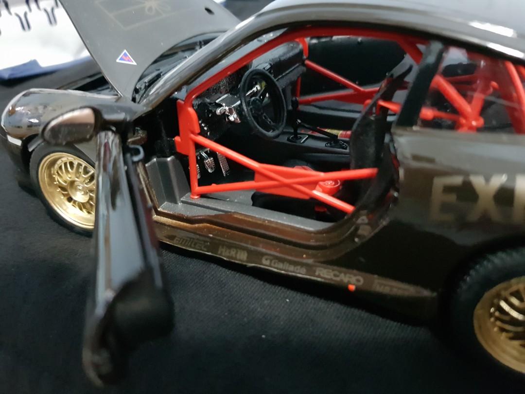 BURAGO PORSCHE GT3 CUP 1/18 EN BOITE B7