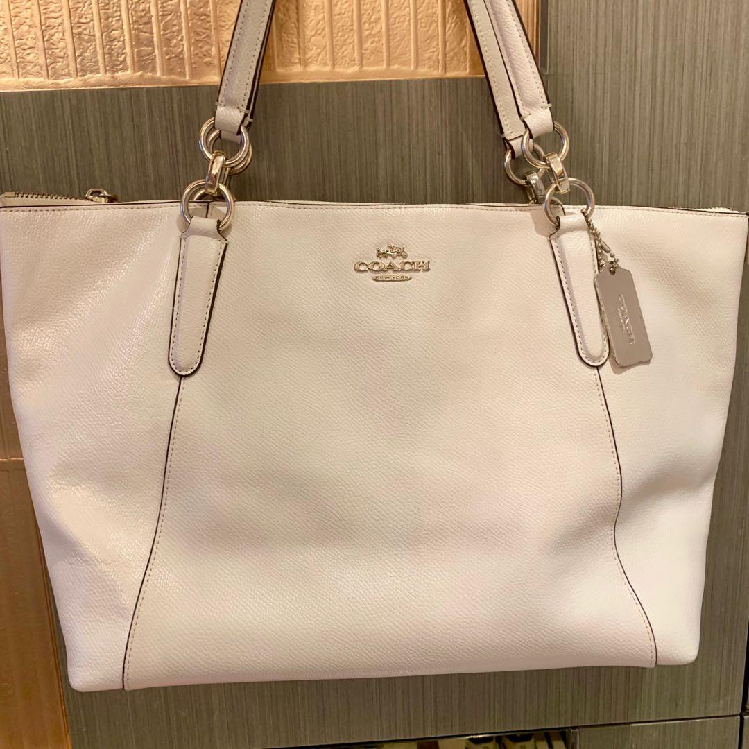 Coach 白色單肩手袋coach Ava Tote Bag In White With Zip 女裝 手袋及銀包 多用途袋 Carousell