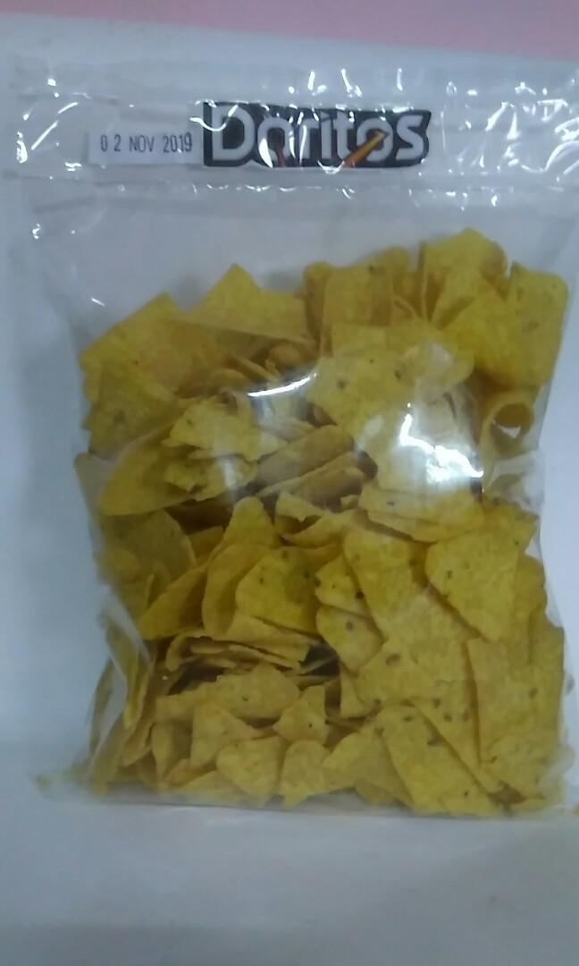 Doritos Jagung Bakar Makanan Minuman Snek Di Carousell