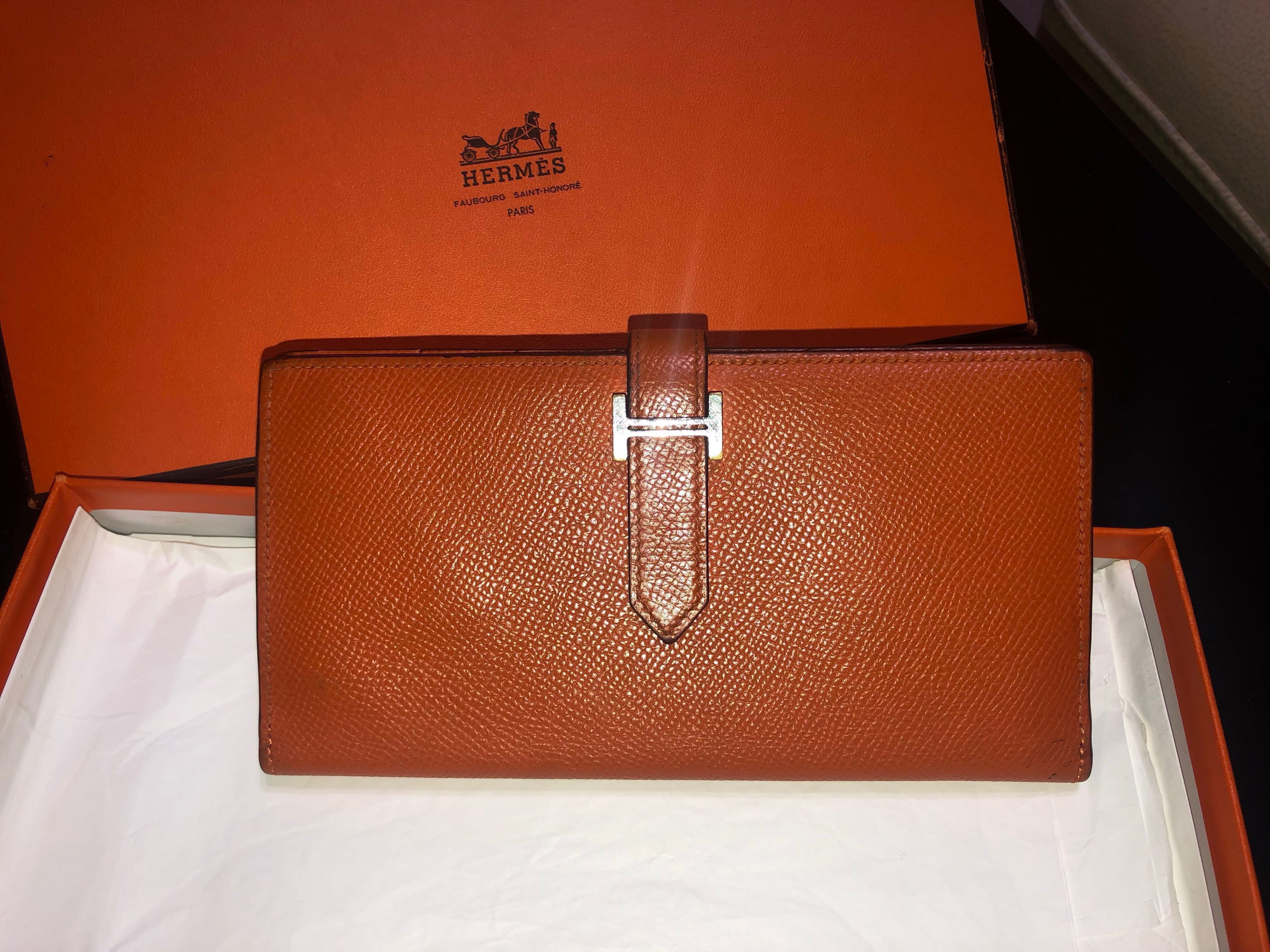 Hermes bearn wallet stamp