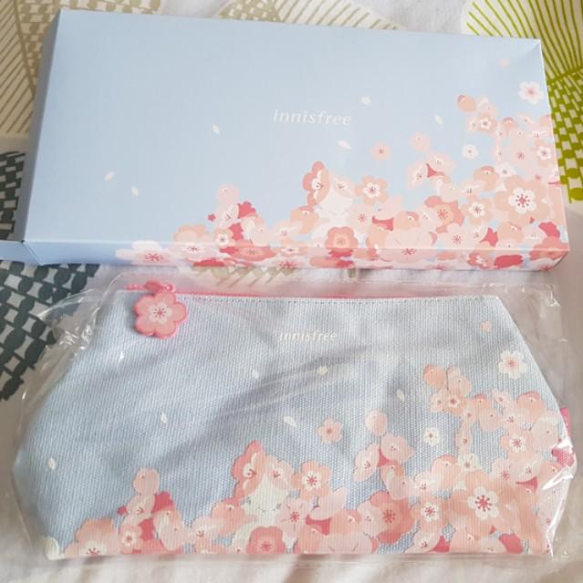 Innisfree pouch clearance